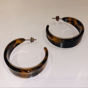 Tortoise Shell Hoop Earrings